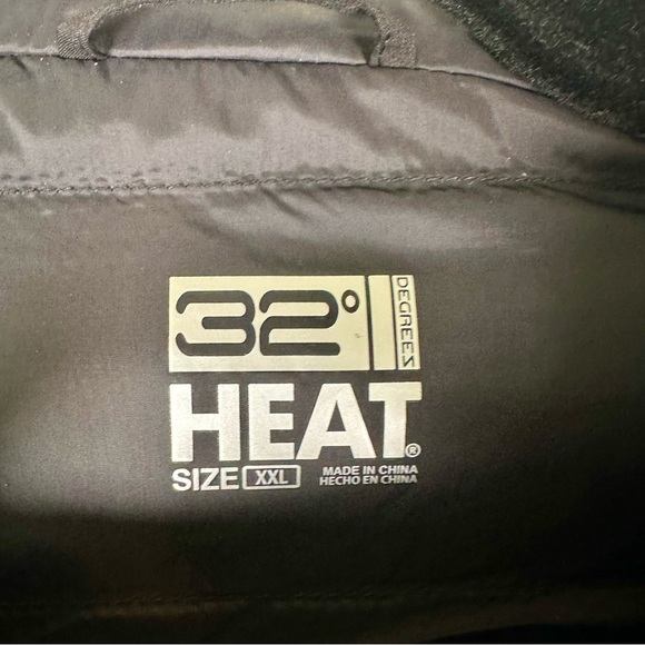 32 Degrees Women's Black Hooded Jacket-Puffer Lined- Full Zip- Zip Pockets- XXL - Picture 4 of 10